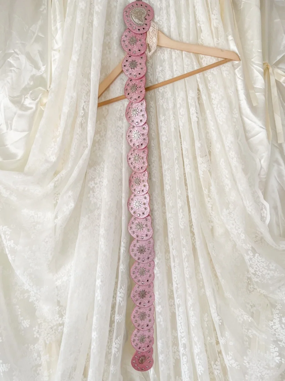 Pink Glitter Heart Concho Western Statement Belt